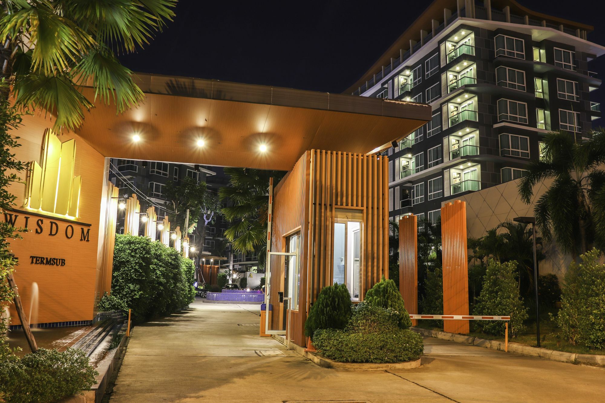 Wisdom Hotel & Residence Rayong Zewnętrze zdjęcie